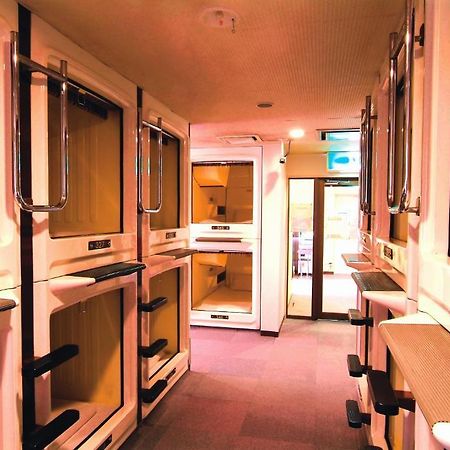 Capsule Hotel & Sauna Cosmo Plaza Akabane Tokyo Camera foto